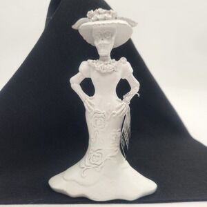 NWT Detailed Day of the Dead La Catrina Resin Skeleton Figurine Ready To Color